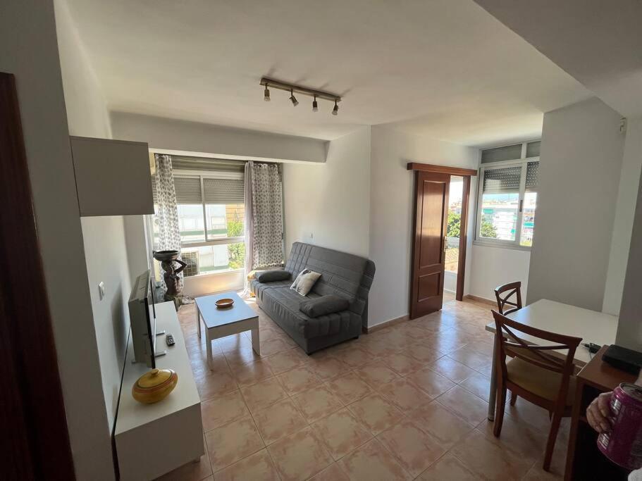Apartamento Ginebra Torre Del Mar Extérieur photo